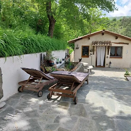 Domyv'loup Villa *